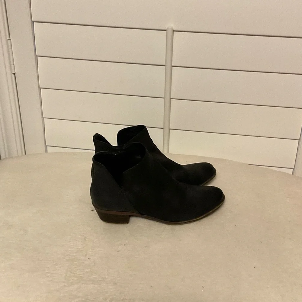Lucky Brand Black Ankle Booties